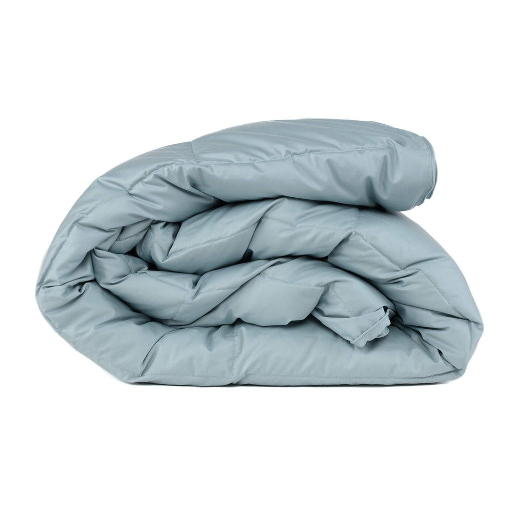Medium Warmth Elite Down Comforter - Ameridown 