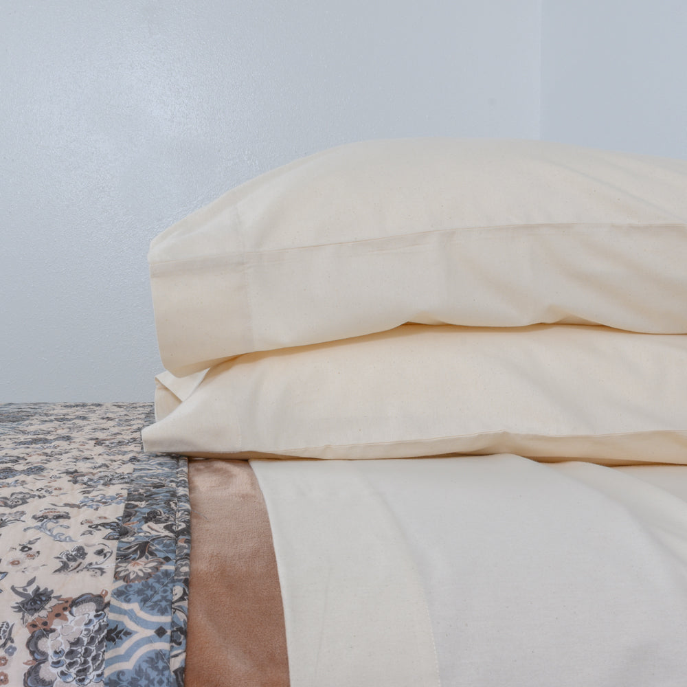 Velvet Flannel Sheet Set - Ivory Pillowcases