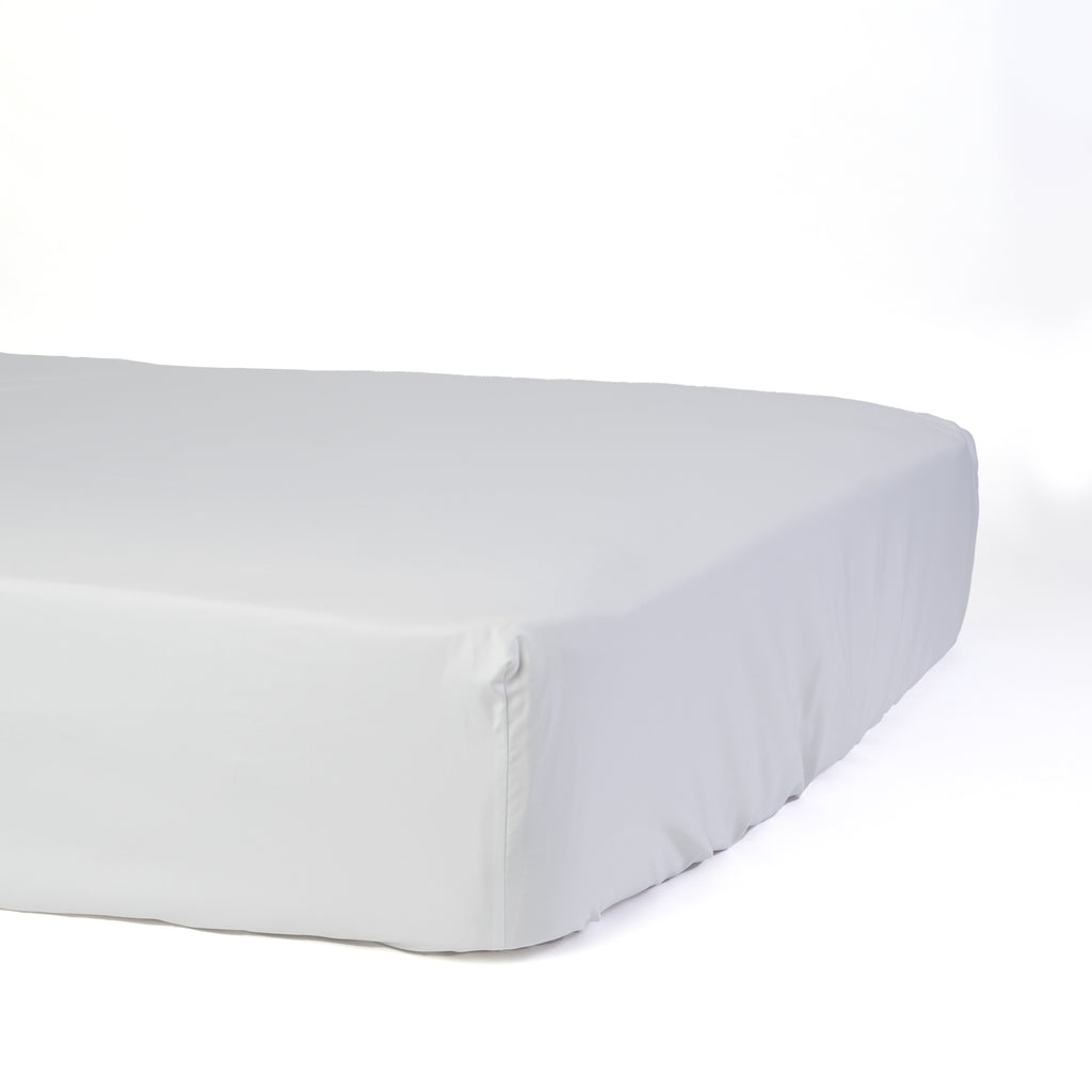 600-thread-count-sateen-fitted-sheet-white