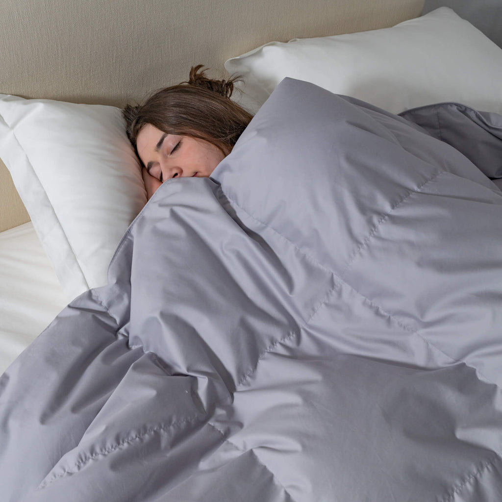 Light Warmth Elite Down Comforter - Ameridown 