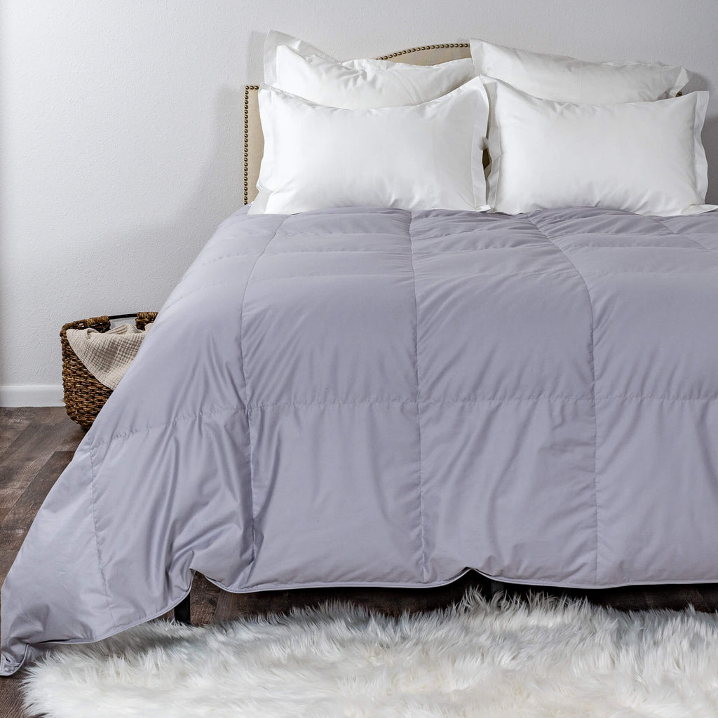 Light Warmth Elite Down Comforter - Ameridown 