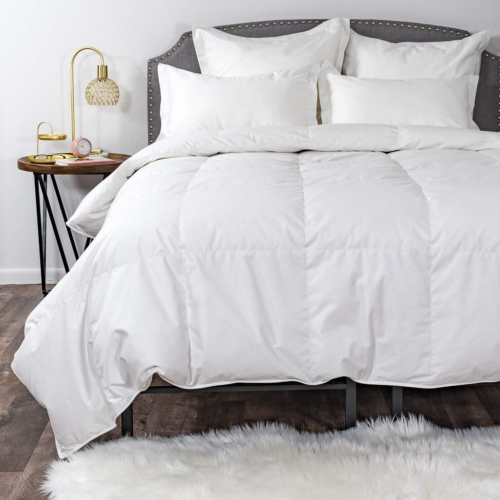 Medium Warmth Signature Baffled Down Comforter - Ameridown 