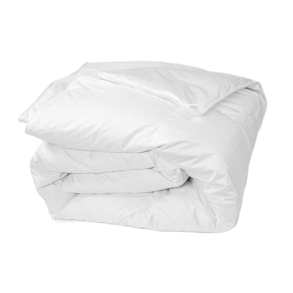 Medium Warmth Signature Baffled Down Comforter - Ameridown 
