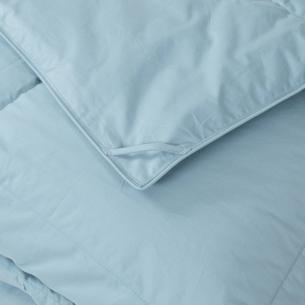 Light Warmth Premier Down Comforter - Ameridown 