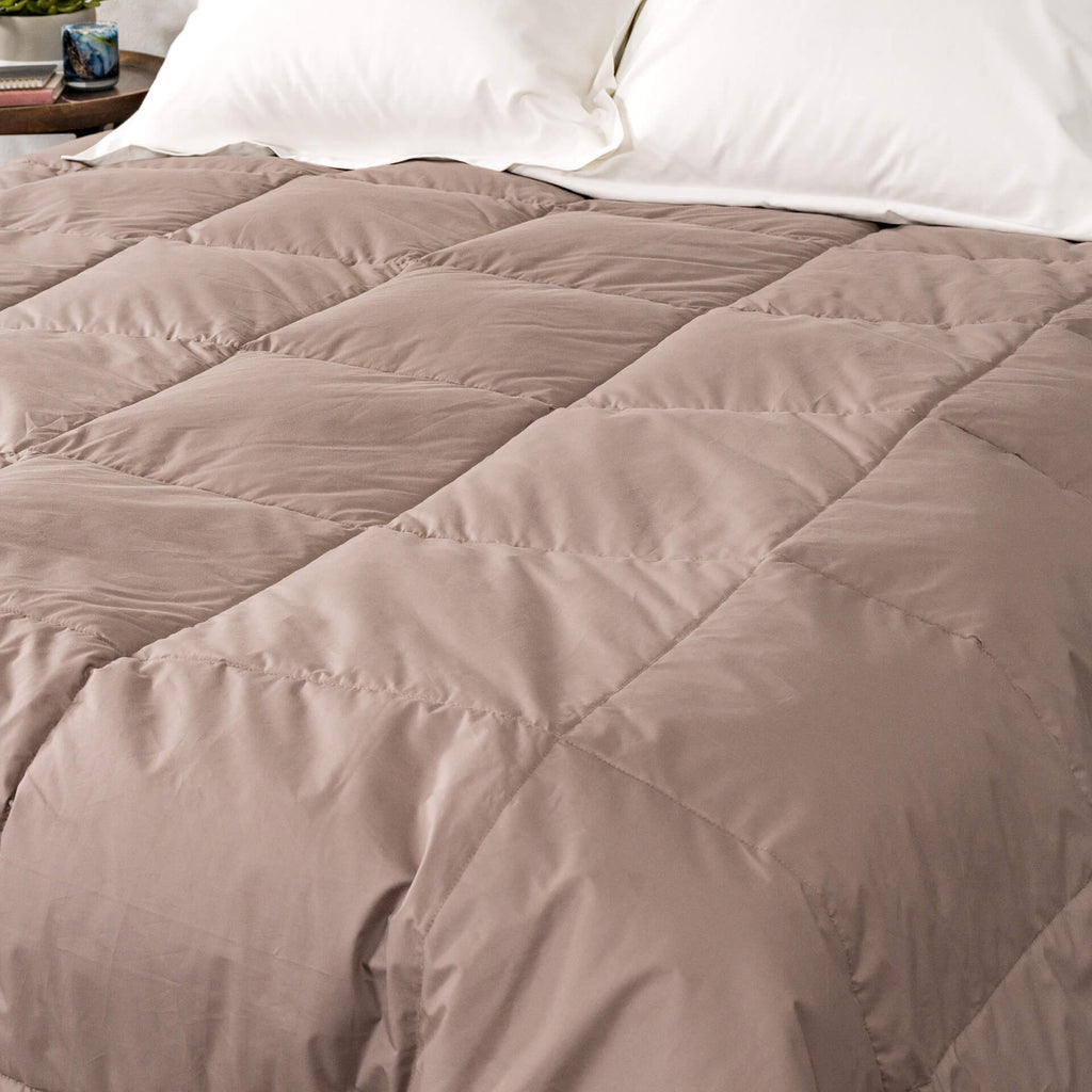 Light Warmth Premier Down Alternative Comforter - Ameridown 