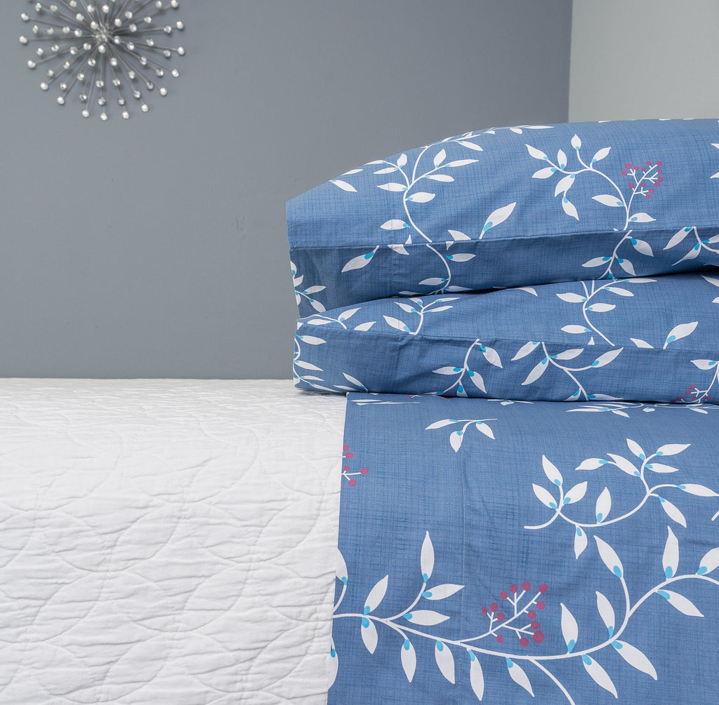 Dark Denim Floral 200 Thread Count Percale Sheet Set - ameridown 